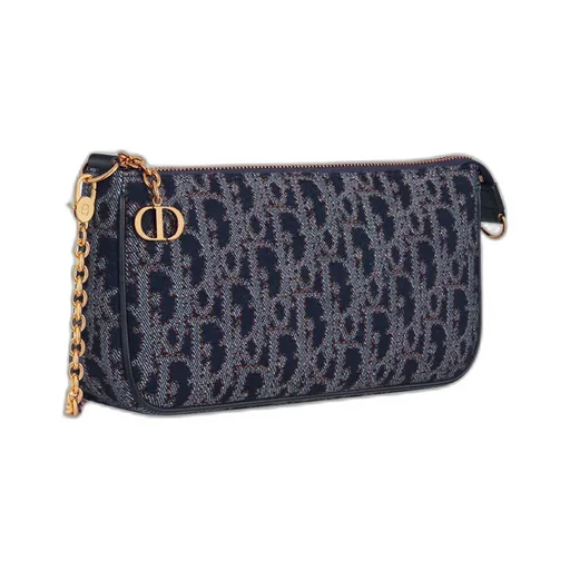 30 Montaigne Pouch With Chain