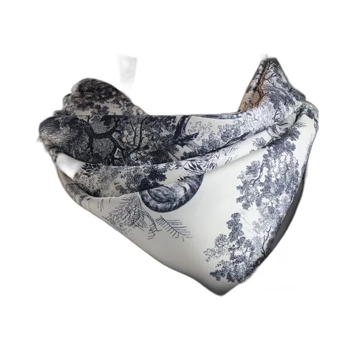 Toile De Jouy Sauvage 90 Square Scarf