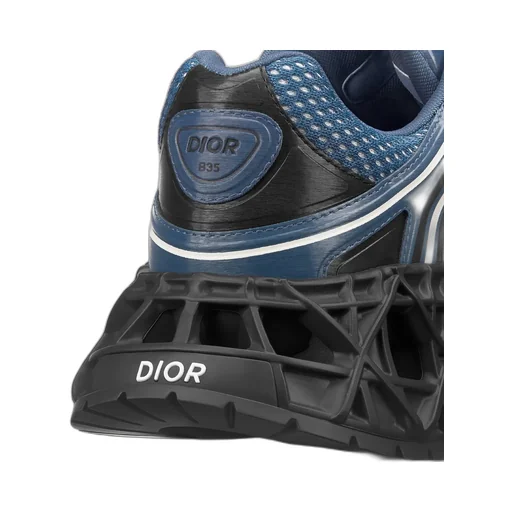 B35 Nxxt Sneaker