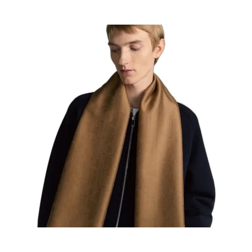 Dior Gravity Stole