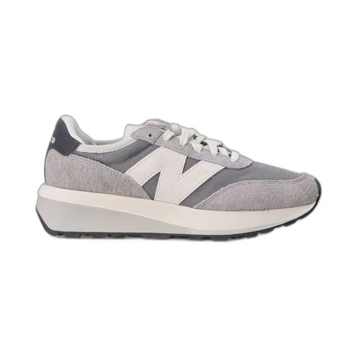New Balance 370 Logo Patch Sneakers