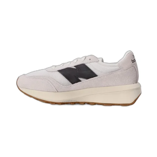 New Balance 370 Logo Patch Sneakers