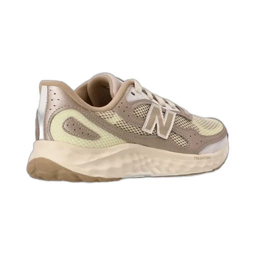 New Balance Arishi V4 Tiralux Logo Patch Sneakers