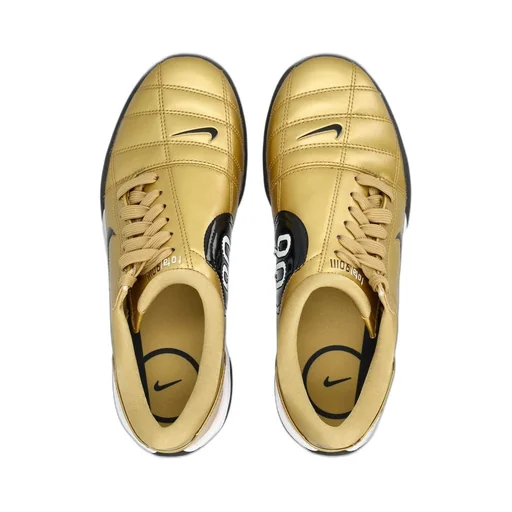Nike Total 90 Sneakers