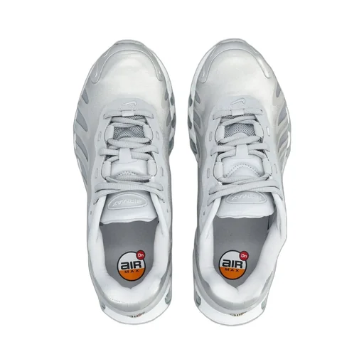 Nike Air Max Dn8 Low-Top Sneakers