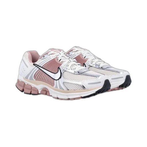 Nike Zoom Vomero 5 Sneakers