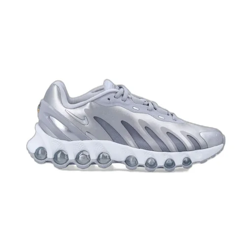 Nike Air Max Dn8 Low-Top Sneakers