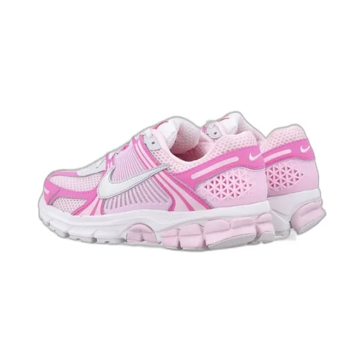Nike Zoom Vomero 5 Lace-Up Sneakers