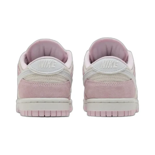 Nike Dunk Low-Top Sneakers