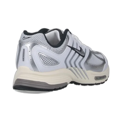 Nike Air Pegasus 2005 Lace-Up Sneakers