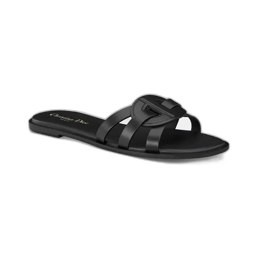 D-Club Slide