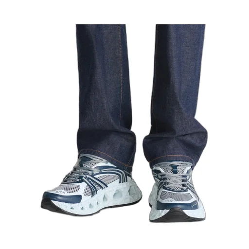 B35 Nxxt Sneaker