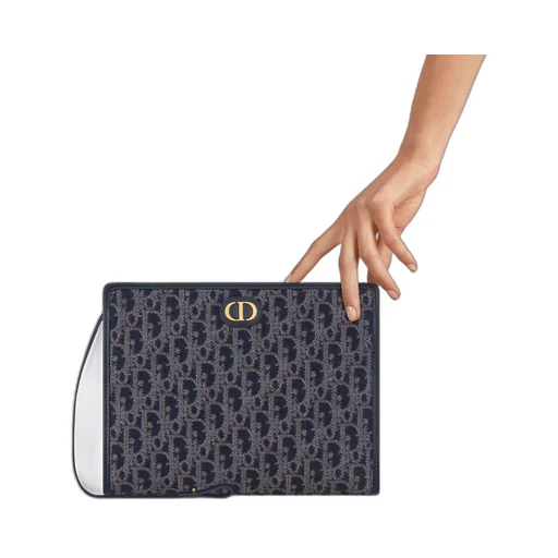 30 Montaigne Dea Pouch