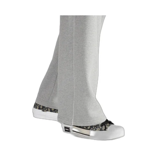 B23 League Low-Top Sneaker