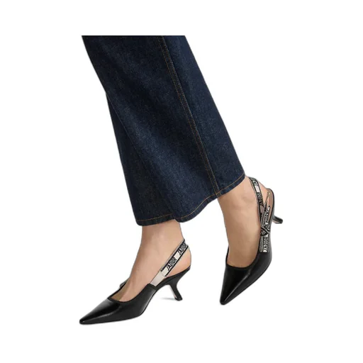 J'adior Slingback Pump
