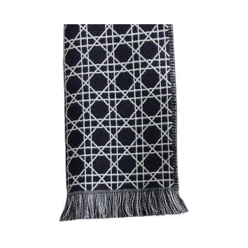 Striped Cannage Scarf
