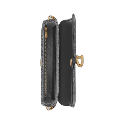 Medium Saddle Pouch With Chain