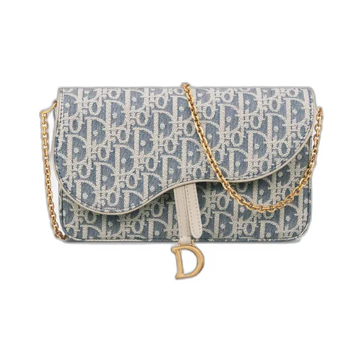 Medium Saddle Pouch With Chain