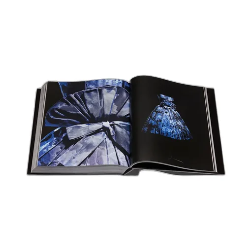 Book: Dior By Christian Dior