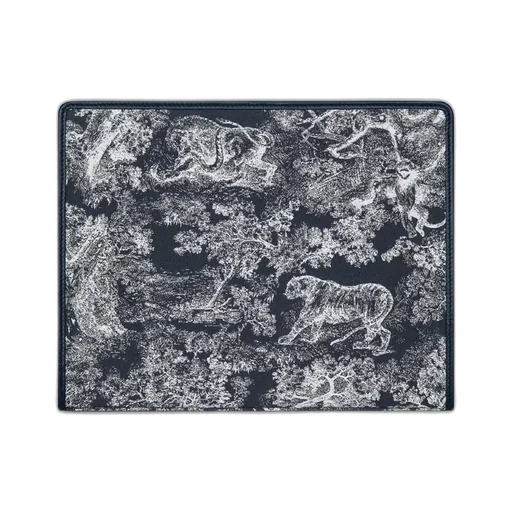 30 Montaigne Dea Pouch