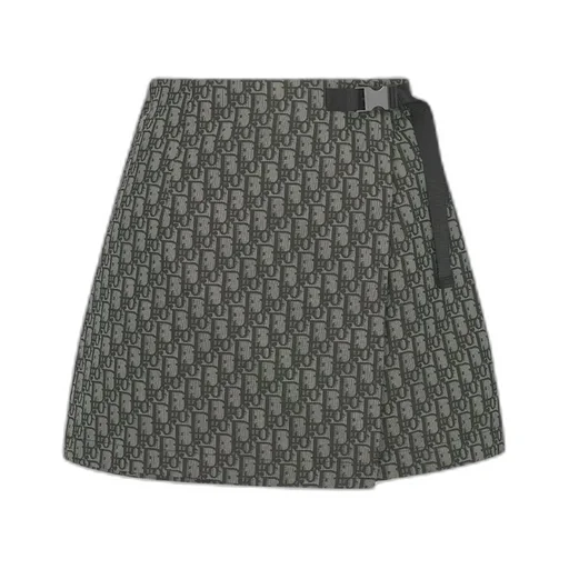 Skort