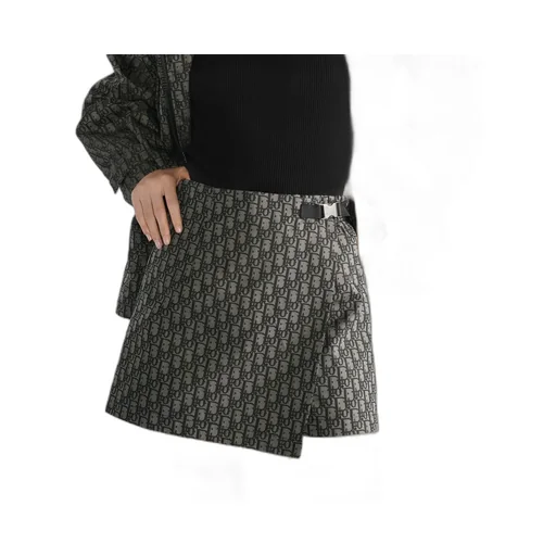 Skort
