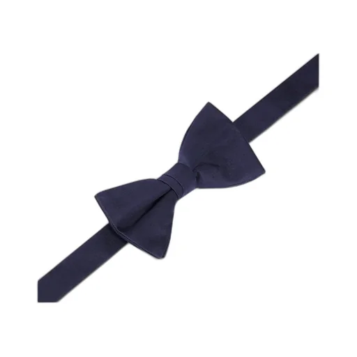 Straight Edge Bow Tie