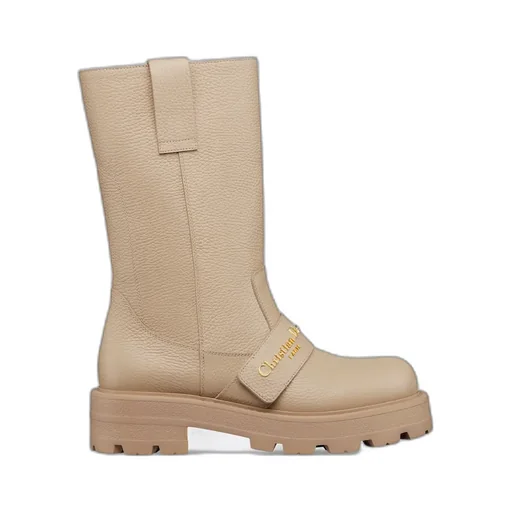 D-Quest Boot