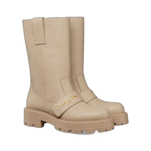 D-Quest Boot