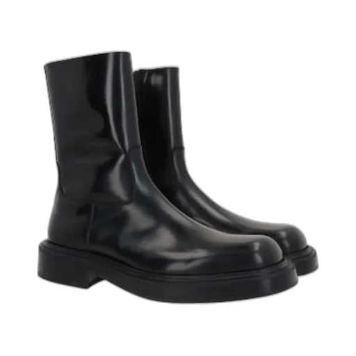 Ferragamo Formia Round-Toe Ankle Boots