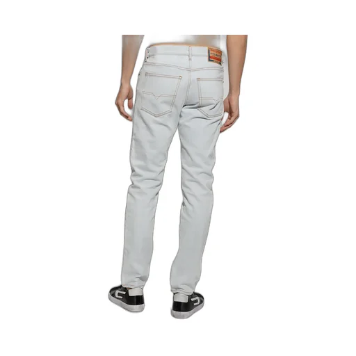 Diesel 1995 L 32 Mid-Rise Jeans