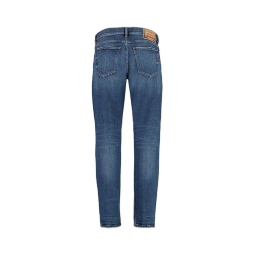 Diesel 2019 D-Strukt Slim-Fit Jeans