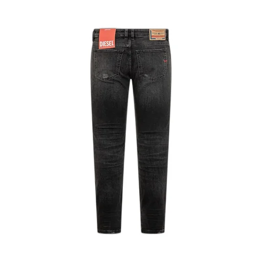 Diesel Logo-Patch Distressed Jeans