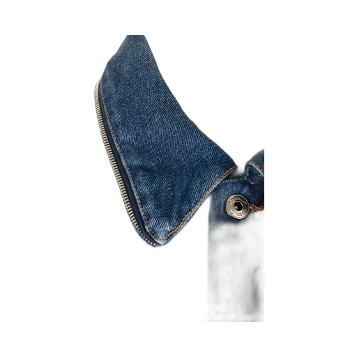 Off-White Buttoned Long-Sleeved Denim Jacket