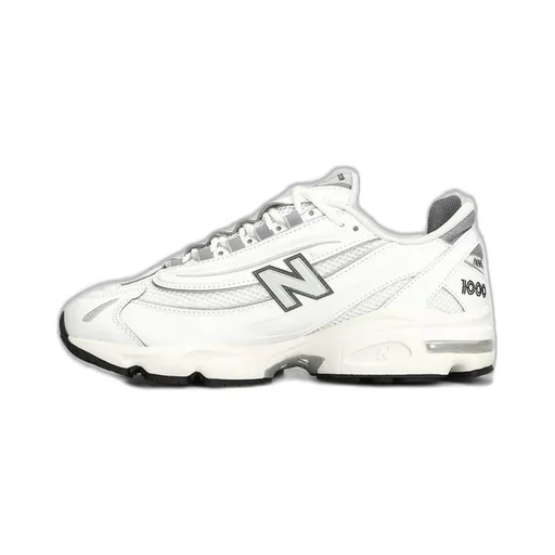New Balance Logo Patch Low-Top Sneakers