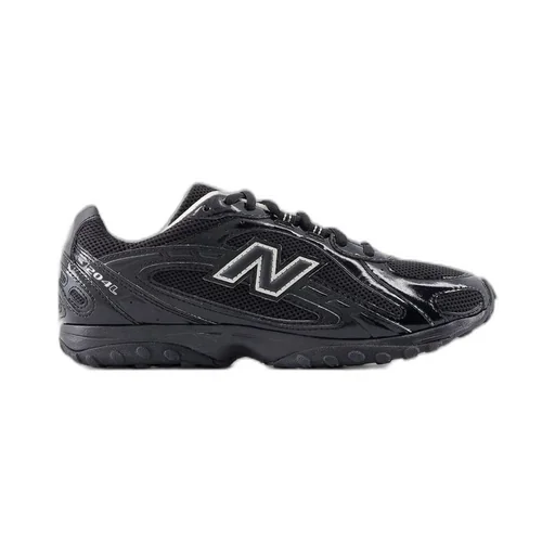 New Balance 204L Lace-Up Sneakers