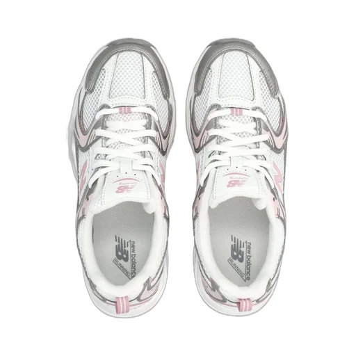New Balance 530 Logo Patch Sneakers