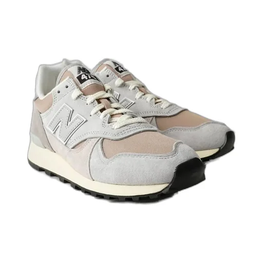 New Balance 475 Shoes