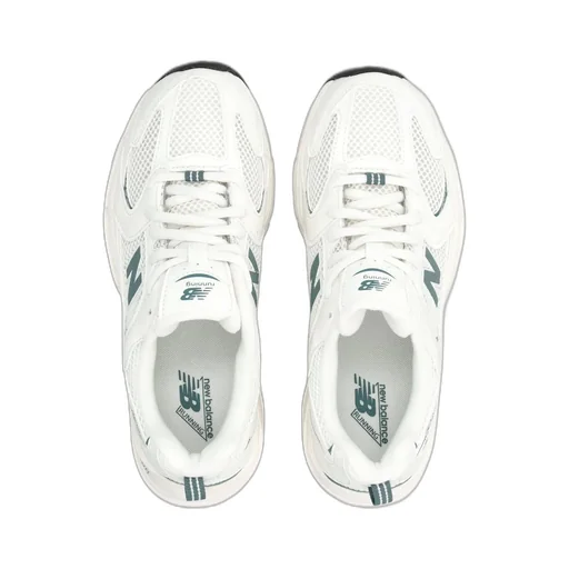 New Balance 530 Logo Patch Sneakers