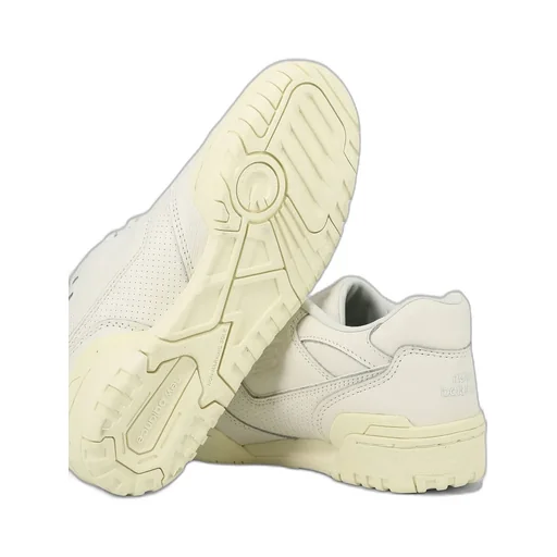 New Balance 550 Round Toe Sneakers