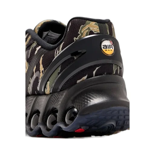 Nike Air Max D8 Premium Sneakers
