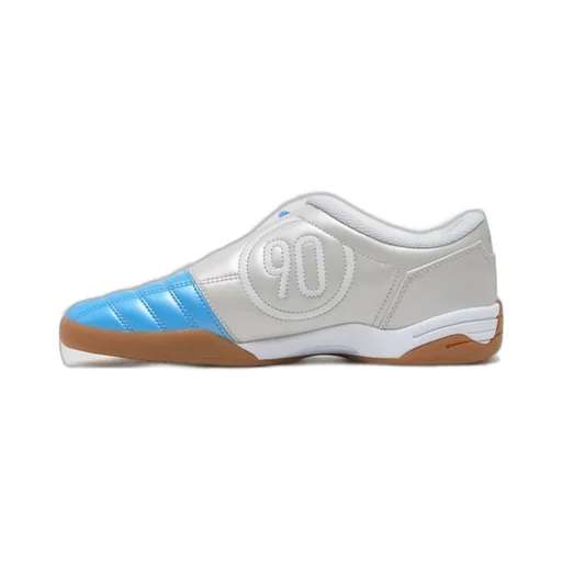 Nike Total 90 Lace-Up Sneakers