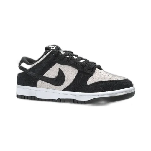 Nike Dunk Low Retro Sneakers