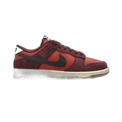 Nike Dunk Low Retro Se Sneakers