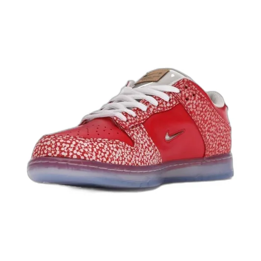Nike X Stingwater Sb Dunk Low-Top Sneakers