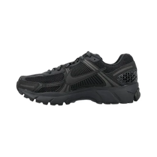 Nike Zoom Vomero 5 Low-Top Sneakers
