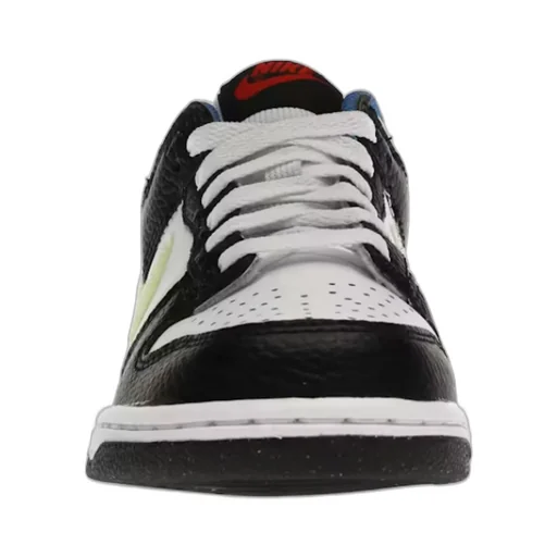 Nike Dunk Low-Top Sneakers