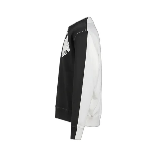 Sweatshirt / Black Wht