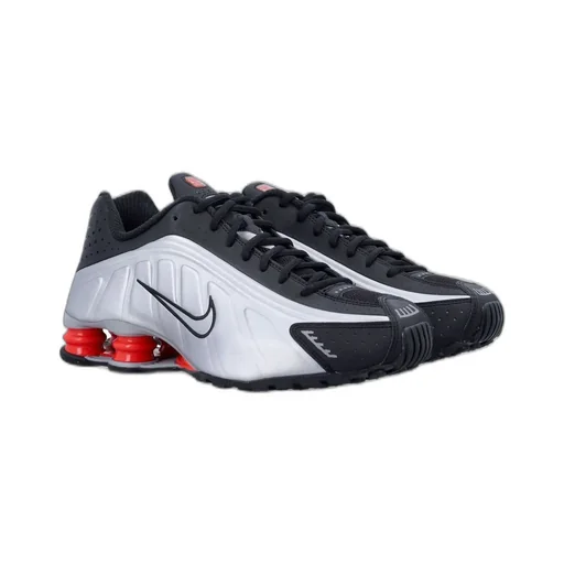 Nike Shox R4 Low-Top Sneakers