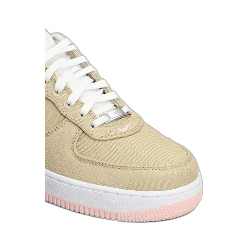 Nike Air Force 1 Retro Ll Qs Lace-Up Sneakers